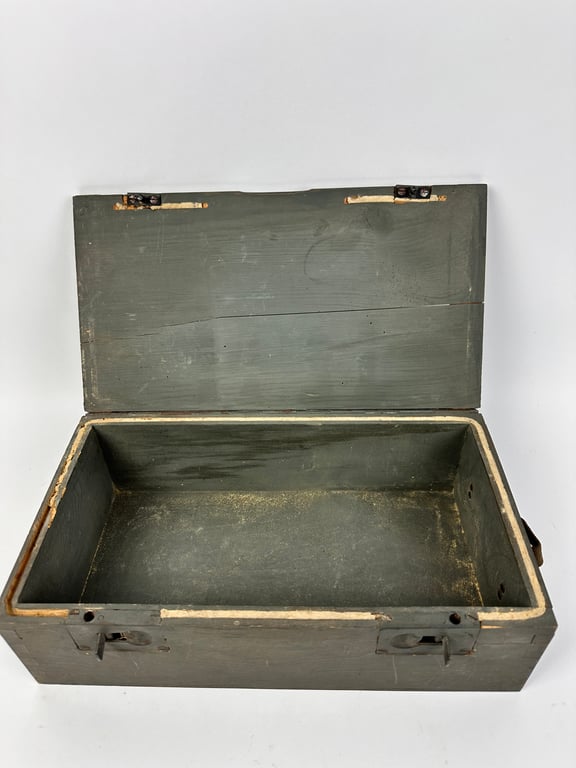 Wehrmacht Vehicle "VERBANDKASTEN"