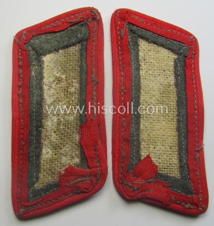 Mid- (ie. later-) war-period - and fully matching! - pair of WH (Heeres) field-grey-coloured, woolen-based- and/or bright-red-piped: 'Sturmgeschütze'-collar-tabs having a greyish-toned 'Einheitskragenspiegel' attached