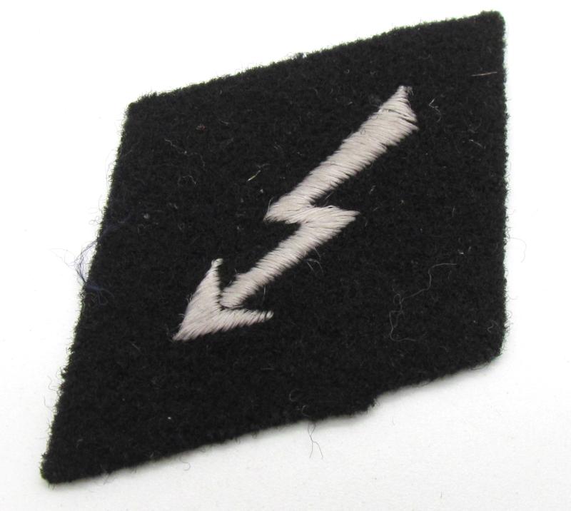 Waffen SS – Funker “radio operator” sleeve insignia