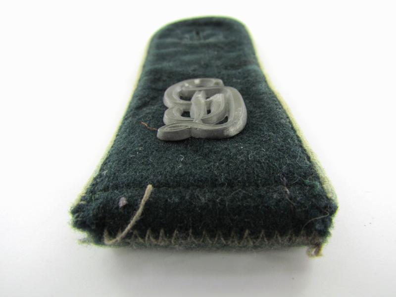 1x Single M36 army (Heer) infantry shoulder board ‘Grossdeutschland’