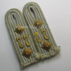 Pair of neatly 'cyphered', WH (Heeres) officers'-type shoulderboards...