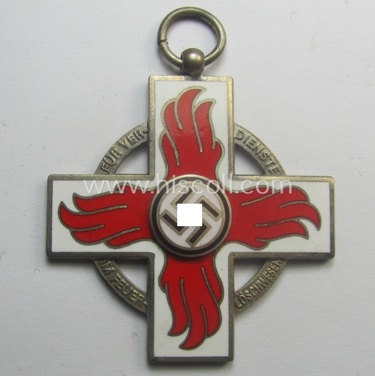 Fully complete, 'Feuerwehr-Ehrenzeichen der II. Stufe' that comes together with its period piece of ribbon (ie. 'Bandabschnitt') and (rarely seen!) period, 'Zellstoff'-based pouch as issued and/or recently found