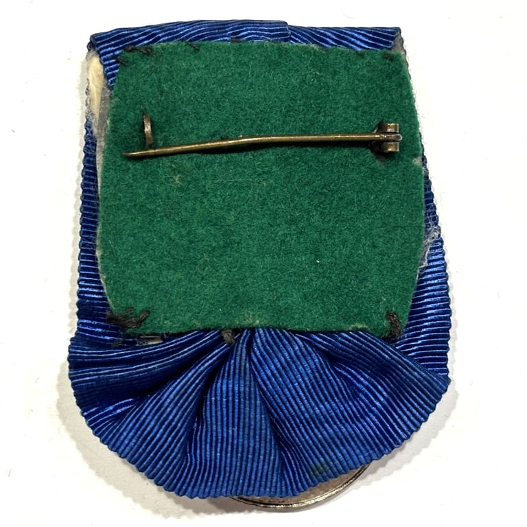 WH 4-Year Long Service Medal with Ribbon