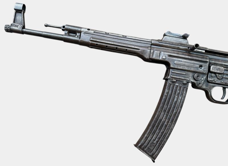 EU Deko MP43 Assault Rifle with MKb42 Magazine