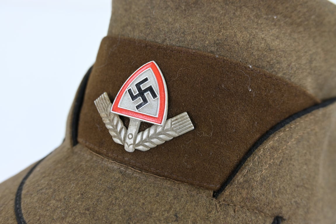 German RAD Bean Cap