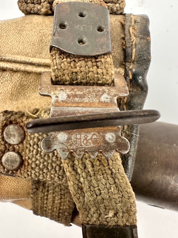 WW2 7.5 cm cleaning Rod in Tan Bag
