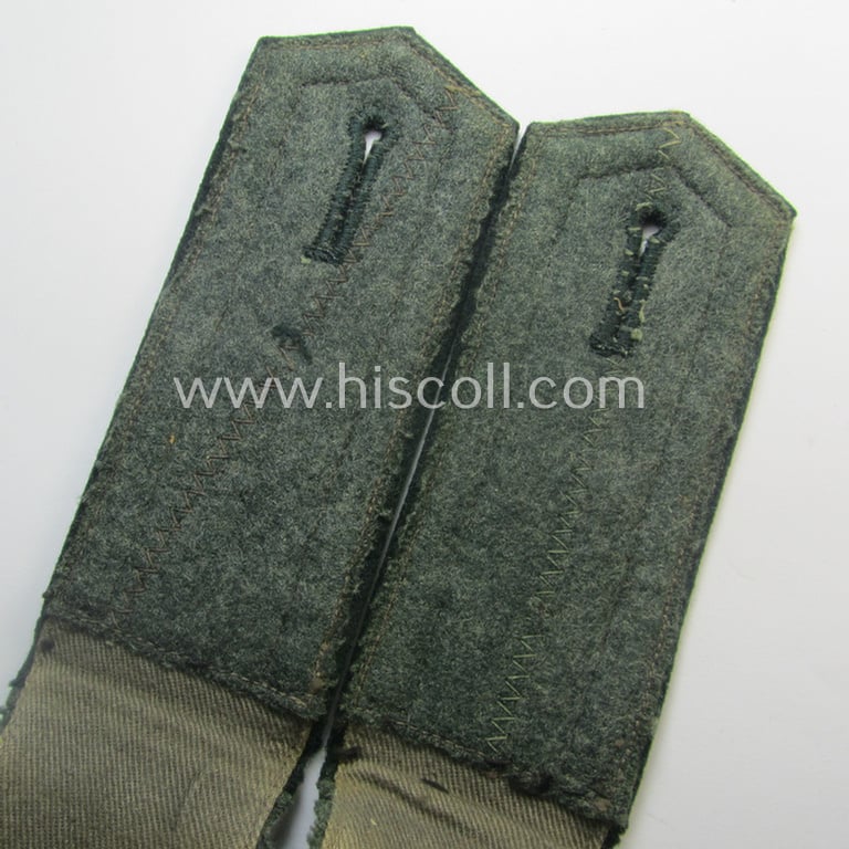 Fully matching - and just minimally used! - pair of WH (Heeres) NCO-type (ie. 'M36- o. M40'-pattern- and/or 'pointed styled') formerly 'cyphered' shoulderstraps as was (amongst others) intended for an: 'Unteroffizier eines Infanterie-Rgts.'