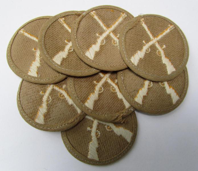 Very nice, WH (Heeres) 'tropical-style', trade- and/or special career insignia (ie. machine-embroidered speciality arm-patch) as intended for a: 'Waffenmeister' (or weapon-equipment NCO) - overall very nice (ie. virtually mint-/unissued!) condition!