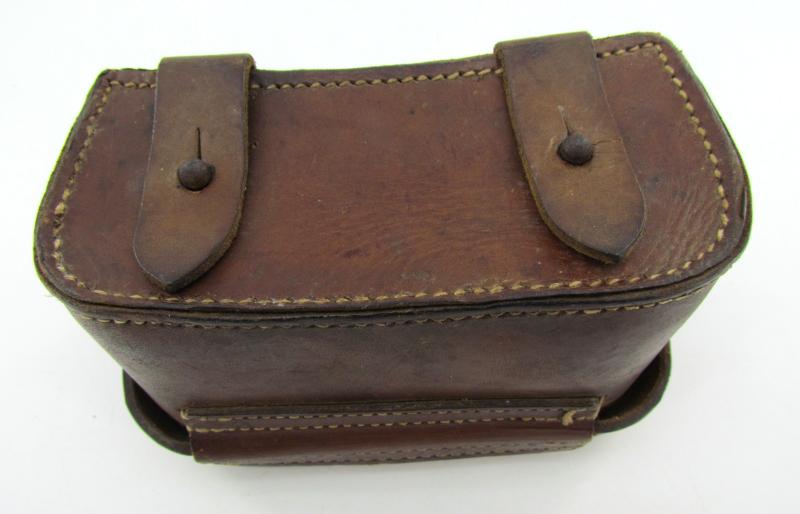 Wehrmacht ‘Sanitäter’ medic pouch by dny 1942