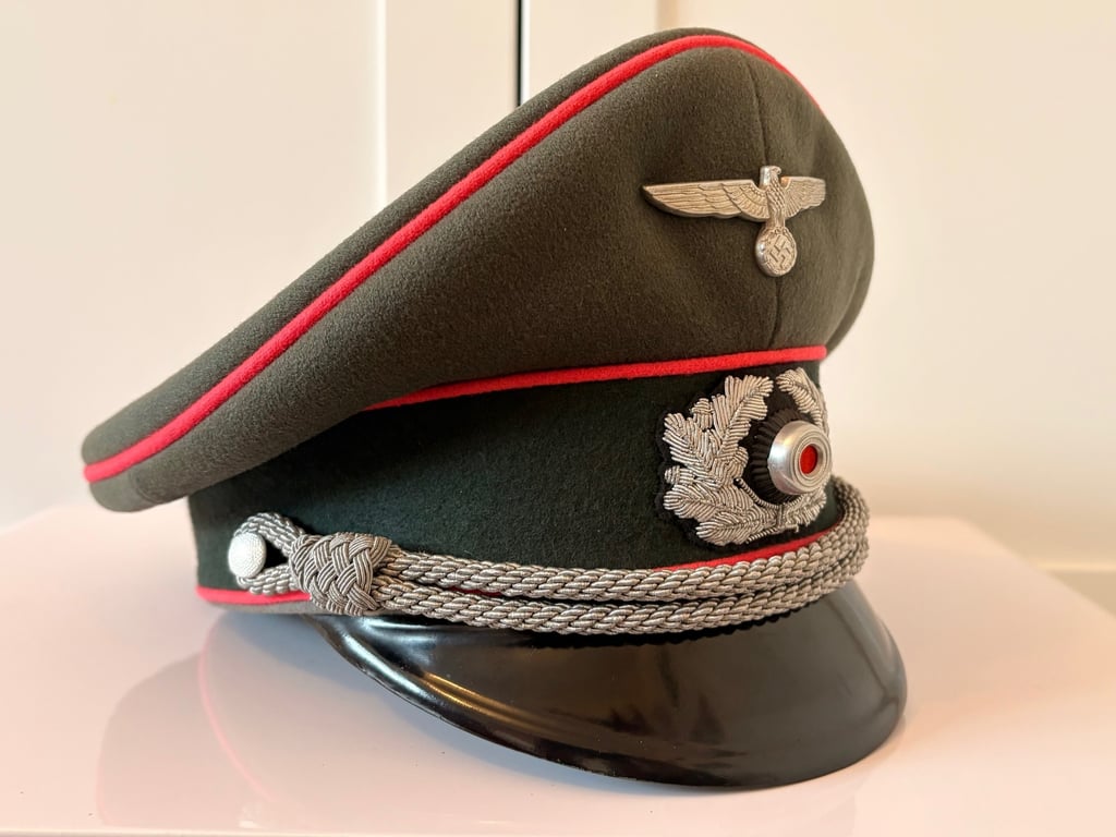 WWII THIRD REICH PANZER OFFICERS VISOR CAP BERLIN GERMANY