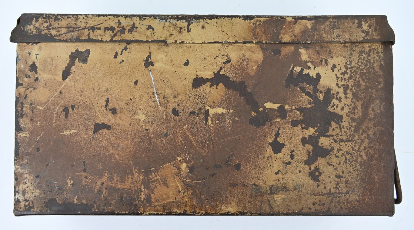German WH MG 34/42 Camouflaged Ammo Box