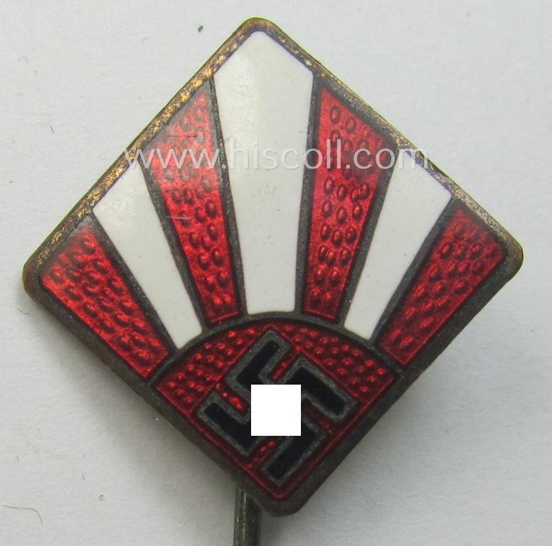 Two-pieced set comprising of an enamelled membership-lapel-pin (ie. 'Mitgliedabzeichen') and sports-attire-patch as being specifically intended for a member who served within the: 'Reichsverband deutscher Turn-, Sport- und Gymnastiklehrer'