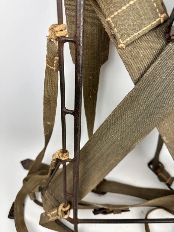 German 'Tragegestell M43'