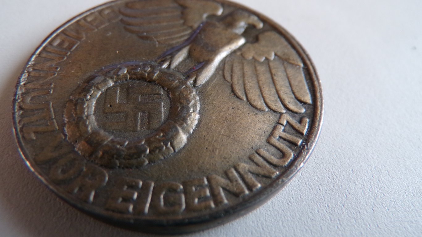 NSDAP Silver table medal