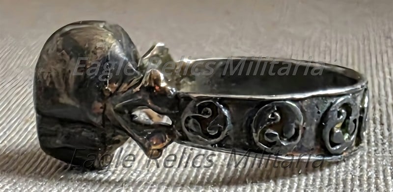 Silver SS Canteen ring
