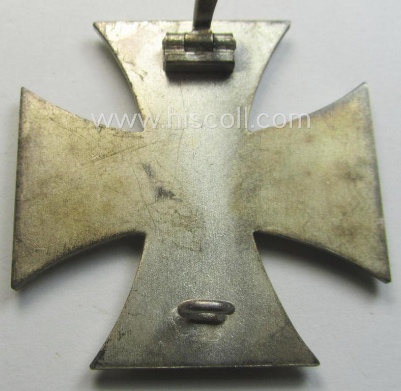 'Eisernes Kreuz 1. Klasse' (or: Iron Cross 1st class) being a typical maker- (ie. '65'-) marked example that was produced by the desirable 'Hersteller' named: 'Klein & Quenzer A.G.'