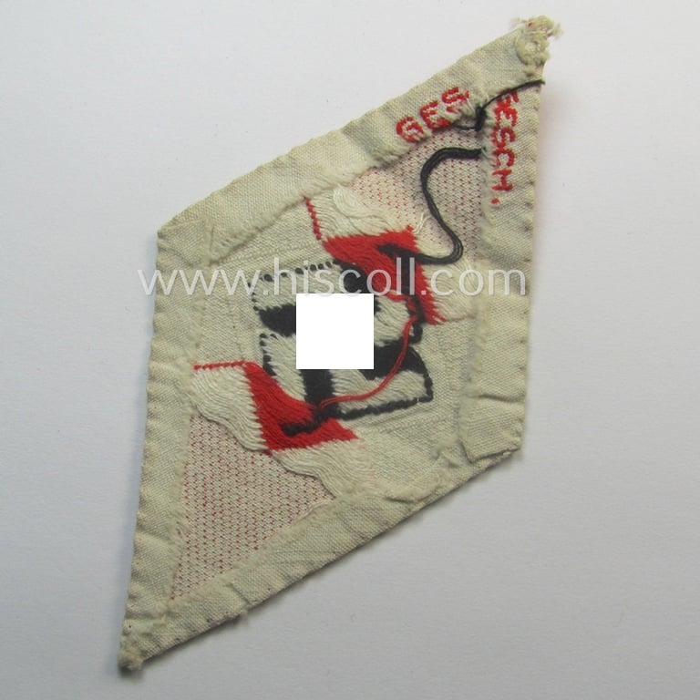 'Standard-issued'-pattern, 'Hitlerjugend'- ie. 'Bund Deutsche Mädel (HJ/BDM) so-called: 'Ärmelraute' as was executed in so-called 'BeVo'-weave pattern