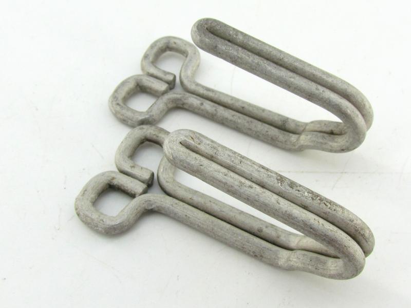 Wehrmacht/SS aluminum belt support hooks for Feldbluse