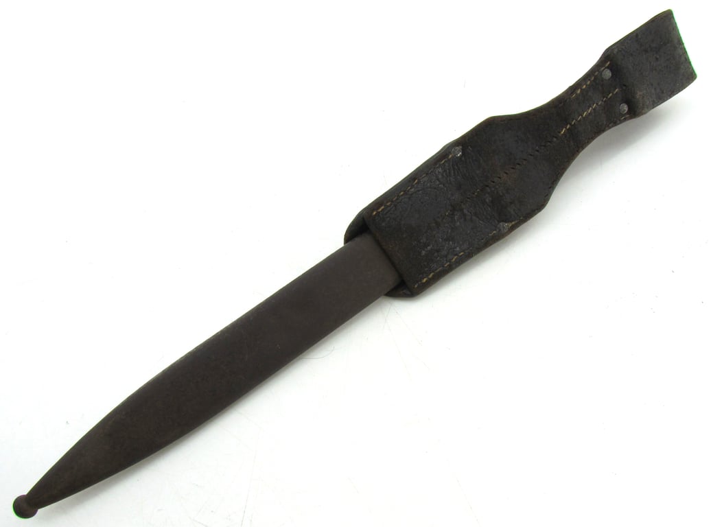 Early matching K98 bayonet by S.178G ‘Gebr. Heller’ with Frog (1935)