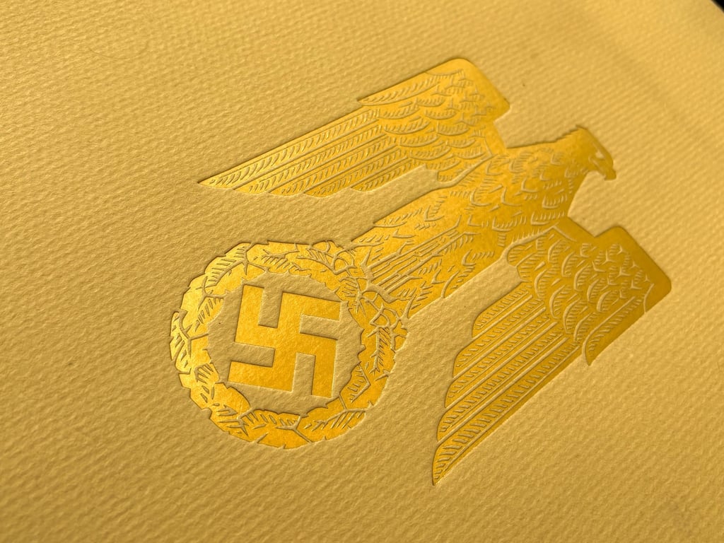 AUTHENTIC GERMAN WW2 HAND INK SIGNATURE OF NAZI LEADER REICHMARSCHALL HERMANN GORING.