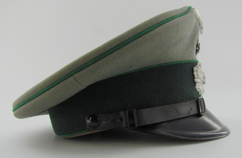 Wehrmacht Gebirgsjäger Enlisted/NCO Visor Cap
