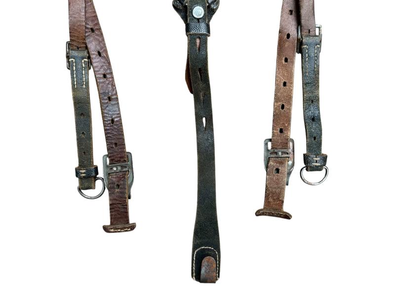 German WWII Leather Y-Straps
