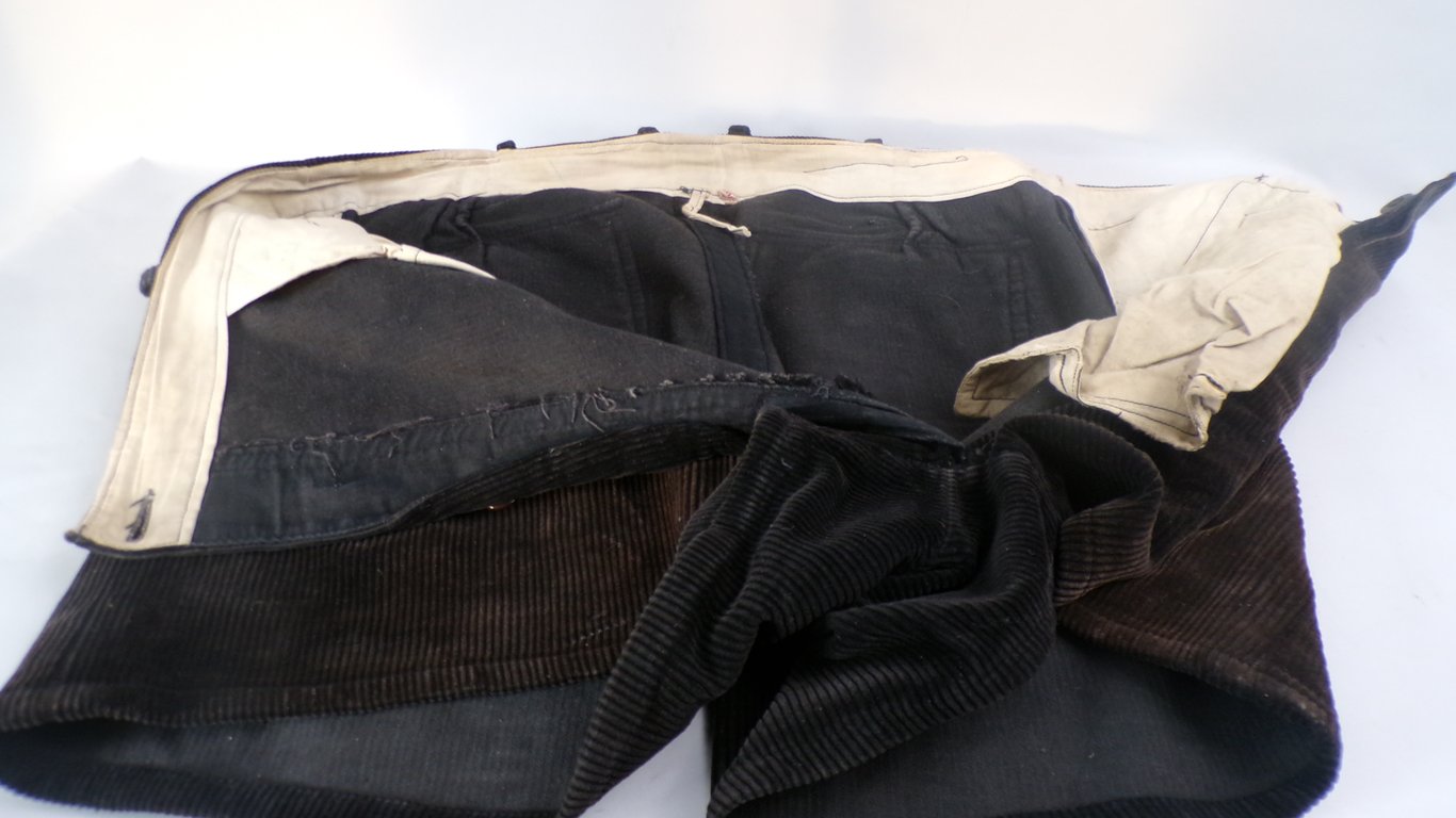 Complete HitlerJugend Uniform part 3