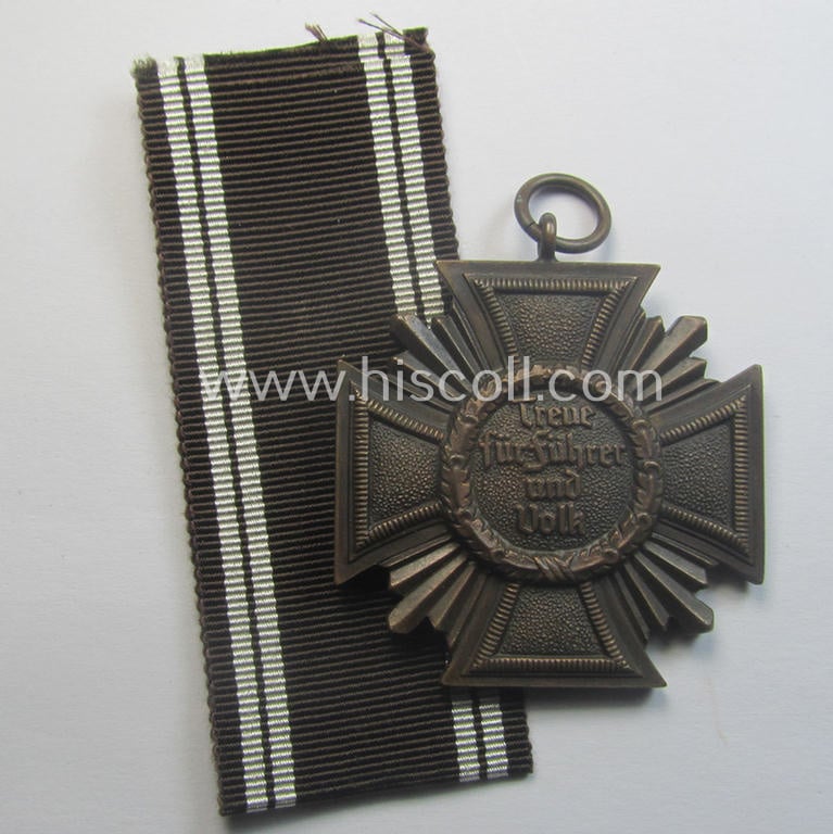 'N.S.D.A.P. Dienstauszeichnung in Bronze' (ie. being of the '3. Stufe für 10 Jahre treue D.')