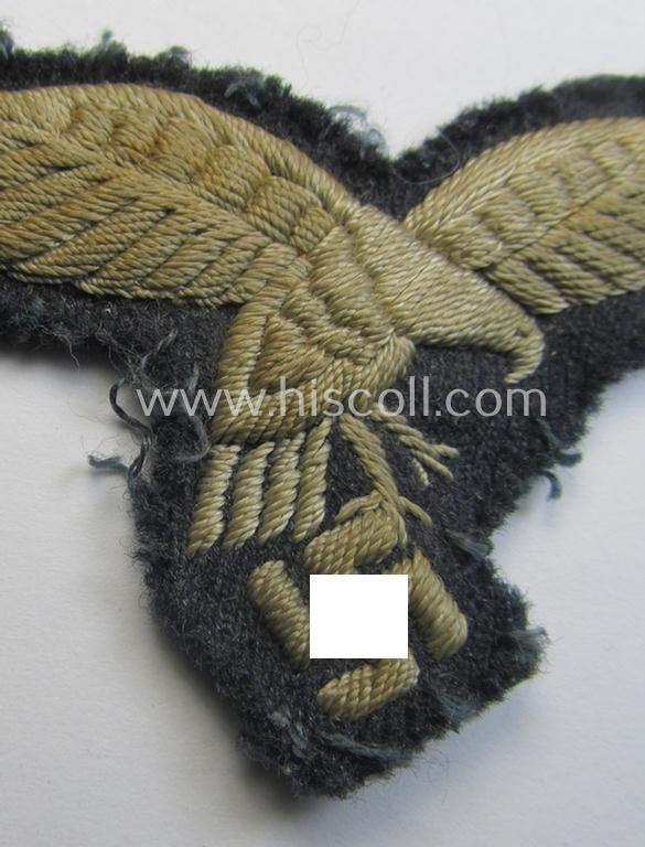 Interesting, 'Extra Qualität', WH (LW) EM/NCO- (evt. officers'-) type, hand-embroidered breast-eagle (ie. 'Brustadler für Mannschaften u. Uffz. der LW') being a so-called: 'down-tailed'-example that comes in a carefully tunic-removed, conditio...