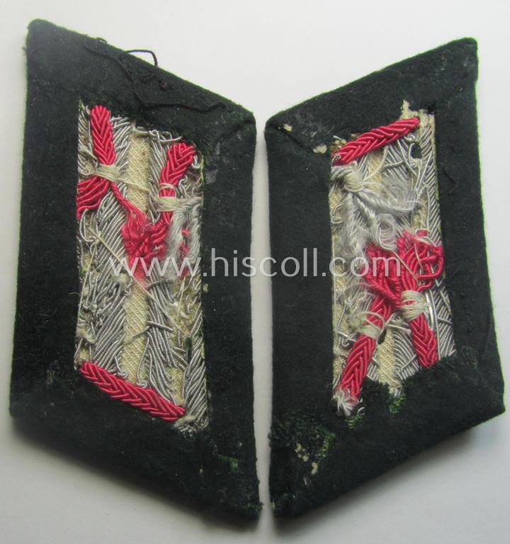 Pair of WH (Heeres) officers-collar-patches (ie. 'Kragenspiegel') for an: 'Offiz. der Panzer o. Pz-Jäger-Trpn.'