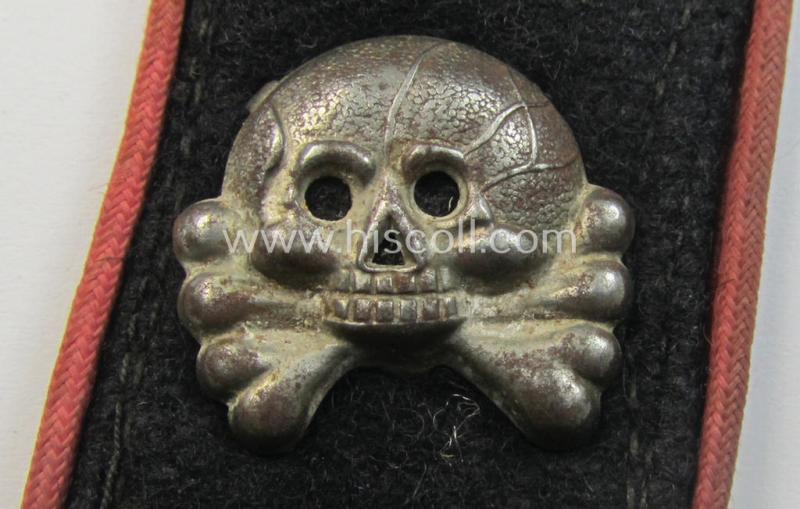 Mid- (ie. later-) war-period - albeit regrettably single! - WH (Heeres) black-coloured, woolen-based- and/or bright-pink-piped: 'Panzer'-collar-tab having a zinc- (ie. 'Feinzink'-) based (and '3-pronged'!) 'Totenkopf' (ie. skull) period-attac...