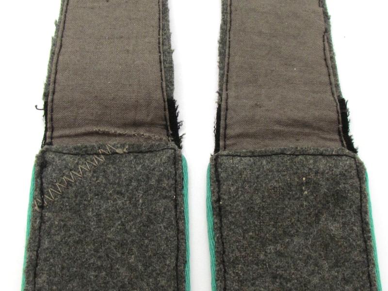 Waffen-SS mountain trooper ‘Gebirgsjäger’ EM/NCO Shoulder Boards