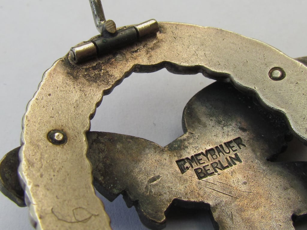 Luftwaffe Observer Badge by P. Meybauer, Berlin – Early Tombak/Buntmetall