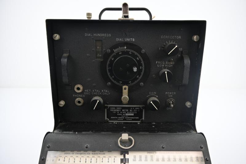 US WW2 BC-211-T Frequency Meter Set