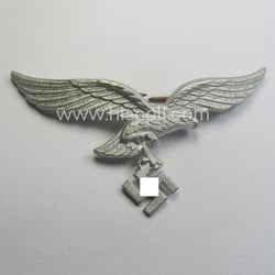 Minimally worn, WH (Luftwaffe) EM/NCO-pattern visor- (ie. 'Schirmmützen'-)...