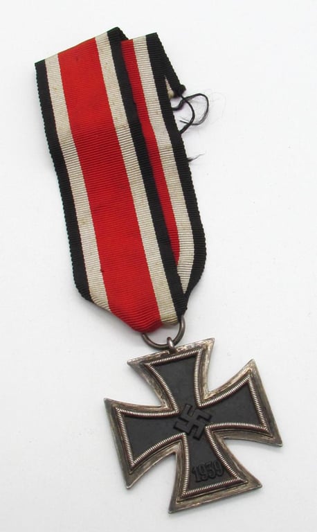 WH/SS Iron Cross Second Class ( EK2 ) Unmarked