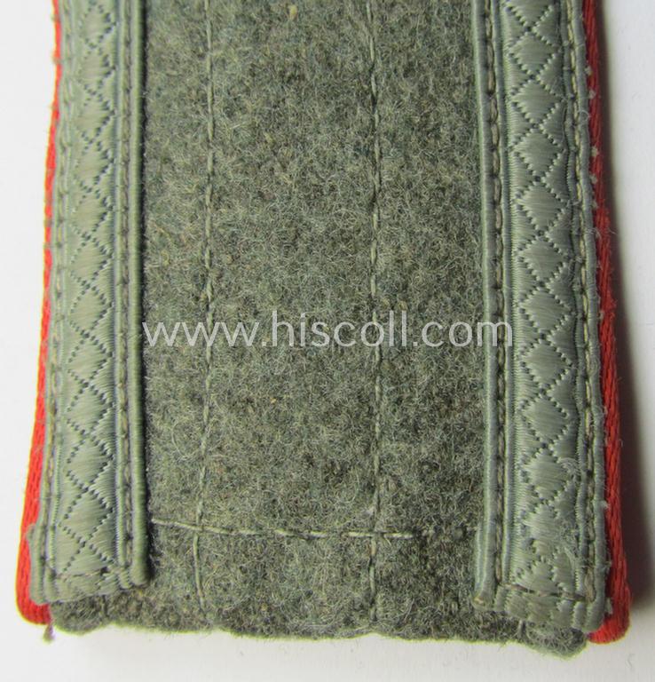 Single, later-war-period (ie. so-called: 'M44'-pattern-), simplified, WH (Heeres) NCO-type shoulderstrap as was intended for usage by an: 'Uffz. eines (Sturm)Art.-Regiments'