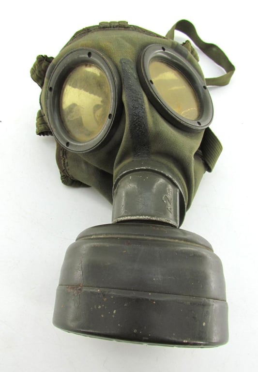 WH/SS Gasmaske 30 with Filter