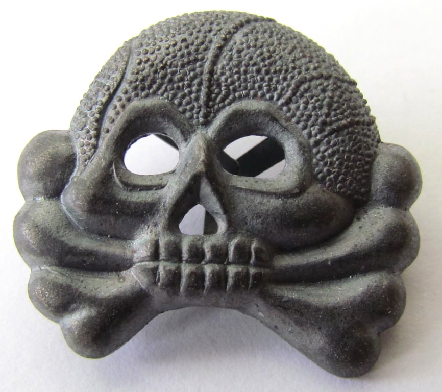 Wehrmacht Heer Panzer Totenkopf Collar Tab Insignia – Matching Pair