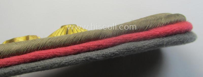 Pair of WH (Heeres) 'cyphered' officers'-type shoulderboards: 'Hauptmann der Reserve des Panzerjäger-Abts. 1' (having a rarely seen pair of smaller-sized 'P'-cyphers ie. 'Ziffern' period-attached)