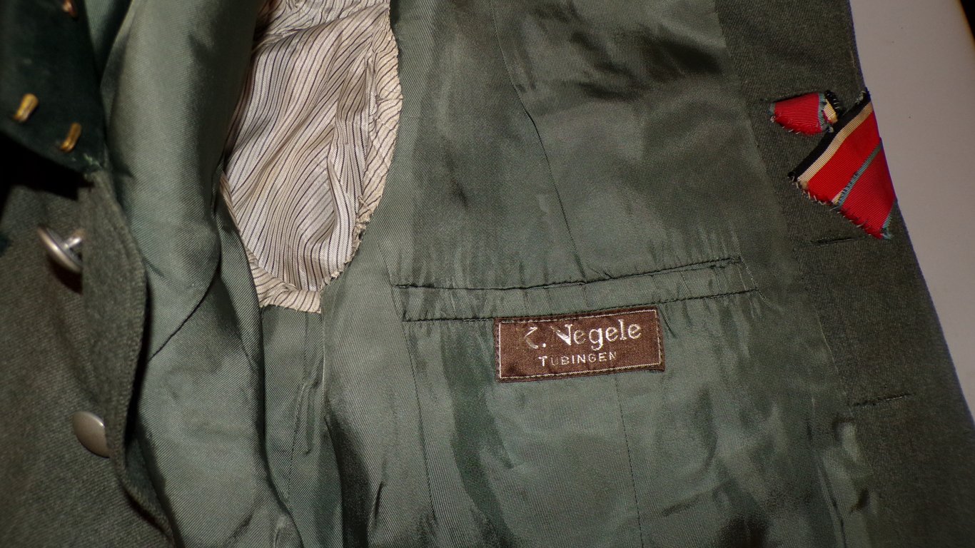 Tunic from a Hauptmann Artillerie