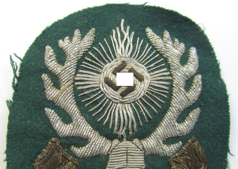 Interesting - and with certainty rarely seen! - neatly hand-embroidered, so-called: 'Reichsbund Deutsche Jägerschaft' (ie. 'DJV') arm-patch (ie. 'Ärmelabzeichen')