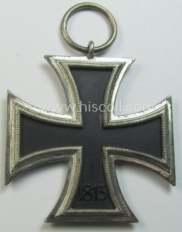 Superb, 'Eisernes Kreuz 2. Klasse' (or: iron cross 2nd class) being an early-period, non-maker-marked- and/or magnetic specimen as was executed in the so-called: 'Schinkel'-pattern by (I deem) the maker: 'Wilhelm Deumer'