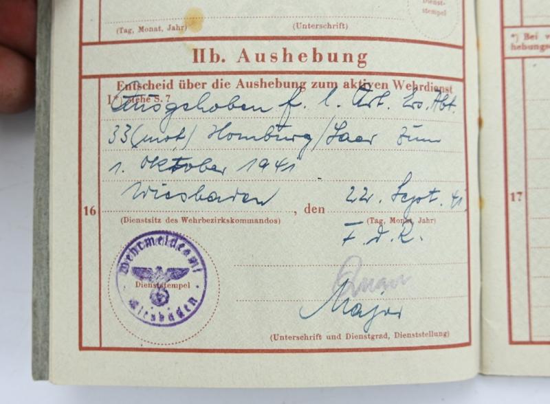 German WH Wehrpass A.E.A 33 (Mot)