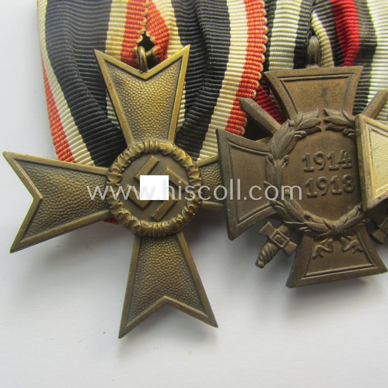 Unusual, 3-pieced 'WWI'- (ie. TR-) related medal-bar (ie. 'Ordenspange') resp. depicting a: 'KvK II. Klasse ohne Schwn.', a: 'FKK 1914-18 mit Schwn.' and a: 'Treuedienst Ehrenzeichen 2. Kl.'