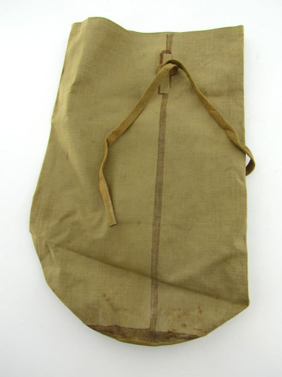 US WWII M1 Jungle First Medical Aid Kit Rubberized Bag