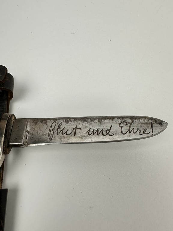 Early HJ knive "blut und Ehre!"