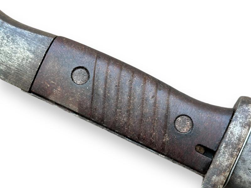 K98 Bayonet 'Riveted Grips'