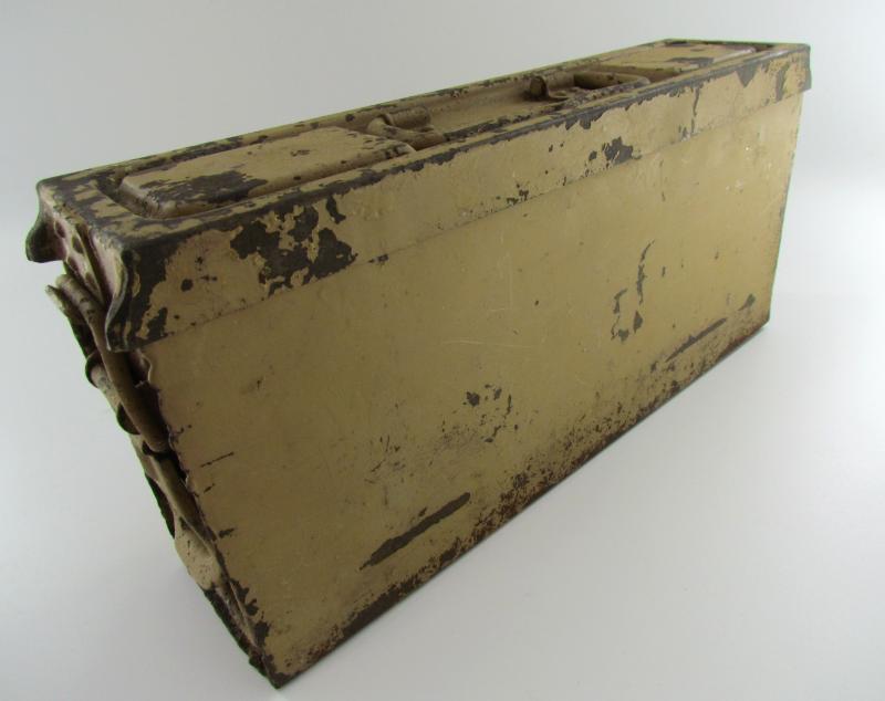 Tan Painted MG34/42 'Patronenkasten 41'