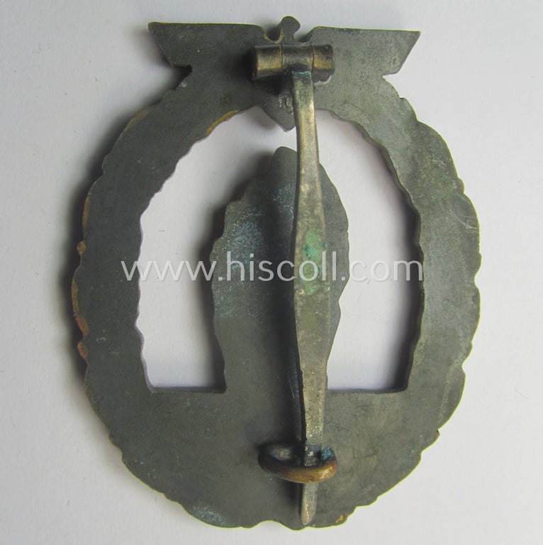 WH (Kriegsmarine) 'Kriegsabzeichen für Minensuch-, U-Boot-Jagd und Sicherungs-Verbände' being a detailed albeit non-maker-marked, and 'Feinzink'-based example